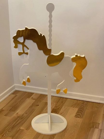 Căluț Decorativ pentru Mese Botez – Cod MDF13, Auriu