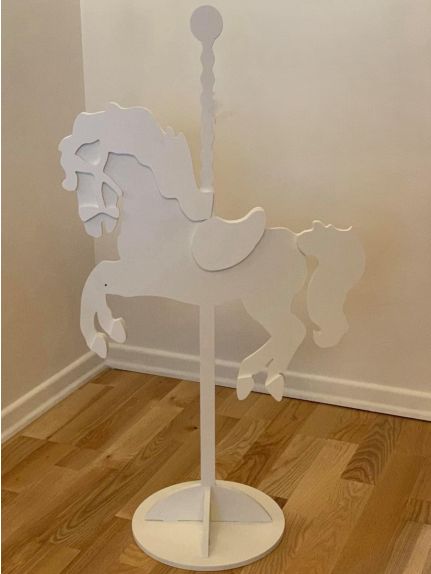 Căluț Decorativ pentru Mese Botez – Cod MDF12, Alb