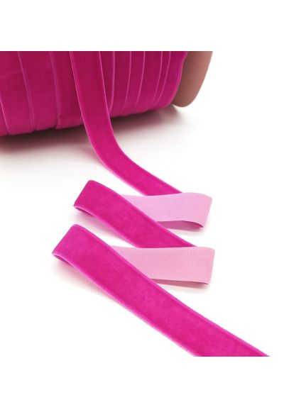 Panglica catifea 20 mm – Ciclam (se vinde la metru liniar)