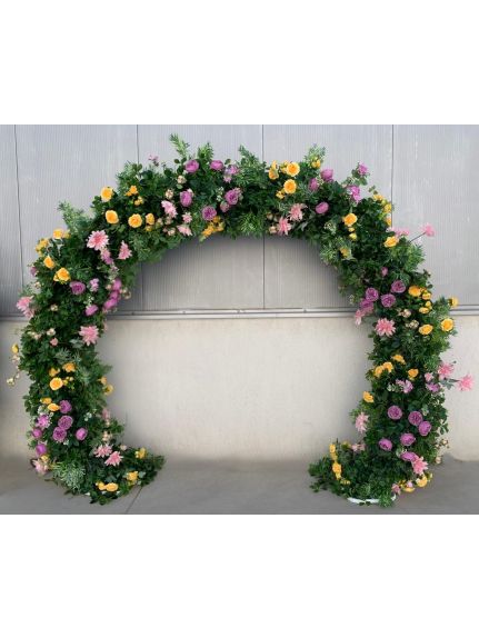 Arcadă florală decorativă