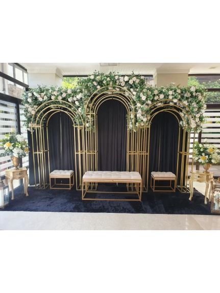Set bancheta si 2 taburete catifea Ivory