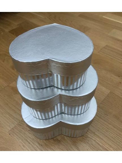 Set 3 cutii inimă mici Cod 6923 – Argintiu