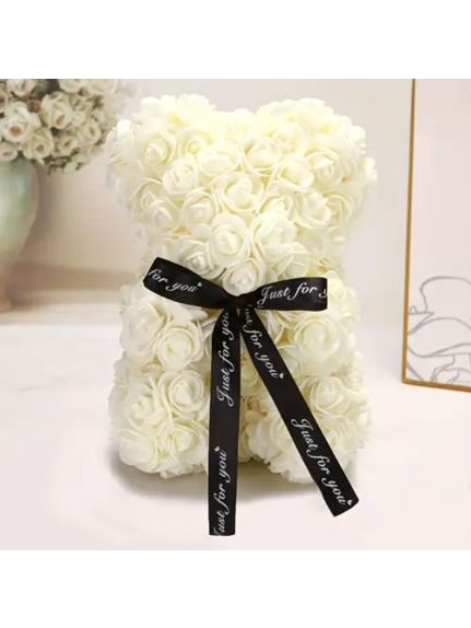 Urs din flori de spumă – 25 cm – Crem cu cutie cadou